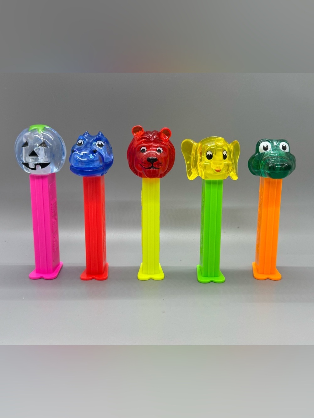 Rare Vintage PEZ “Kooky Zoo” Crystal Head Dispenser Lot Translucent Animal Heads